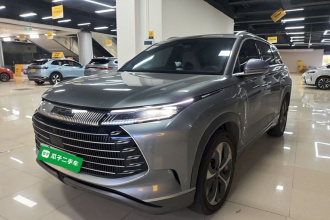 比亚迪 护卫舰07 2023款 DM-i 100KM 尊贵型