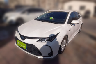 丰田 卡罗拉 2023款 1.8L 智能电混双擎 先锋版