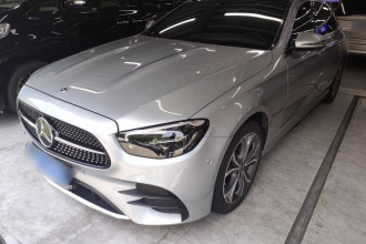 奔驰E级 2022款 改款 E 300 L 运动豪华型