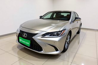 雷克萨斯ES 2020款 260 卓越版