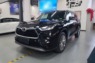 丰田 汉兰达 2022款 380T 四驱尊贵版 7座