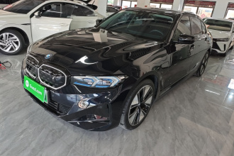 宝马i3 2024款 eDrive 40 L 曜夜运动套装