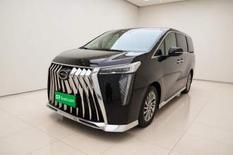 广汽传祺 传祺M8 2023款 宗师系列 400T 旗舰版