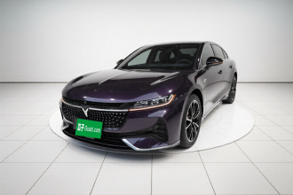 岚图汽车 岚图追光 2024款 PHEV 四驱超长续航旗舰版