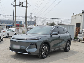 吉利银河 银河星舰7 EM-i 2025款 120km 探索+版