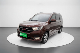 五菱汽车 五菱宏光 2021款 改款1.5L S舒适型 电动助力LAR