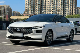 福特 蒙迪欧 2022款 改款 EcoBoost 245 至尊型