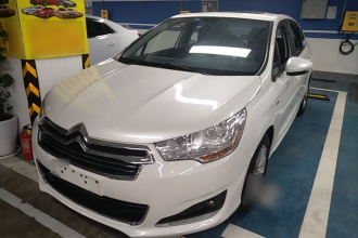 雪铁龙C4L 2015款 1.8L 自动豪华版