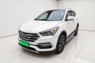 现代 胜达 2017款 2.0T 自动四驱智能型 7座
