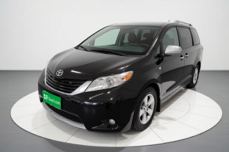 丰田 SIENNA 2015款 3.5L 两驱LE