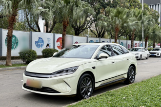 比亚迪 秦L 2025款 EV 545KM超越型