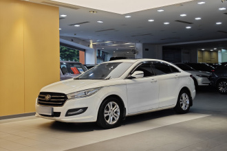 奔腾B50 2016款 1.4T 自动运动豪华型