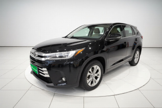 丰田 汉兰达 2021款 2.0T 四驱精英版 7座