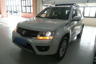 铃木 超级维特拉 2012款 2.4L AT豪华导航5门版