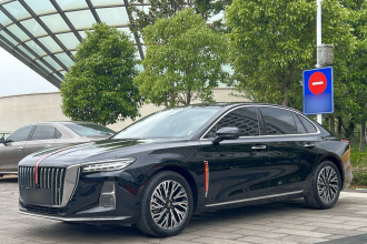 红旗H5 2024款 2.0T 自动智联旗畅版