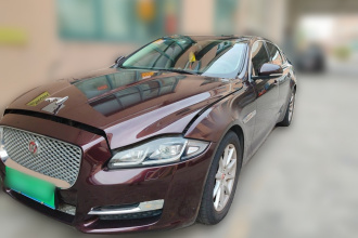 捷豹XJ 2016款 XJL 2.0T 两驱典雅商务版