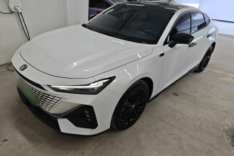 长安UNI-V 智电iDD 2023款  智电iDD 1.5T 113km智趣型（飞快版）