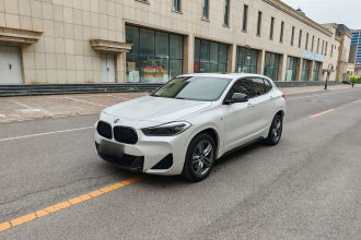 宝马X2 2023款 sDrive25i M运动曜夜版