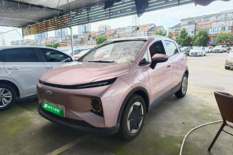 吉利几何E萤火虫 2024款 301km 星光