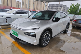 小鹏G7 2025款 702 超长续航 Ultra