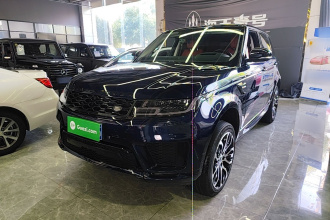 路虎 揽胜运动版 2021款 3.0 L6 耀黑版