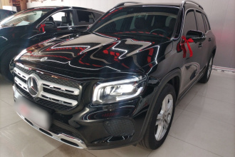 奔驰GLB 2023款 改款 GLB 200 动感型