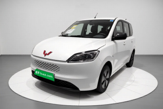 五菱汽车 五菱宏光新能源 2025款 增程式混动 50KM 舒适型
