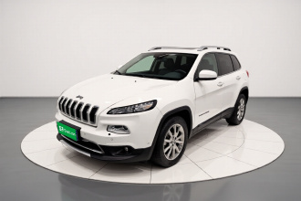 Jeep 自由光 2016款 2.4L 优越版
