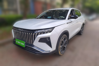 东风风神 皓极 2022款 马赫动力 1.5T 敢爱版