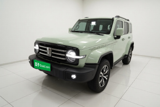 坦克300 2023款 城市版 2.0T 很有型
