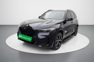 宝马X5 2023款 xDrive 30Li 尊享型M运动曜夜套装