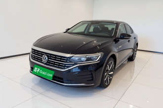 大众 帕萨特 2023款 改款 330TSI 豪华版
