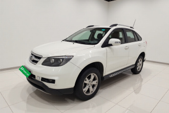 比亚迪S6 2014款 2.0L 手动豪华型 5座