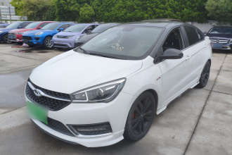 奇瑞 艾瑞泽5 2018款 1.5L CVT致敬青春版