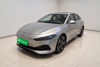 荣威D7 2023款 DMH 125km 卓越版
