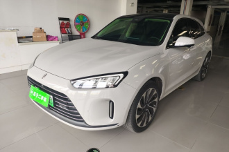 鸿蒙智行 问界M5 2022款 增程四驱性能版