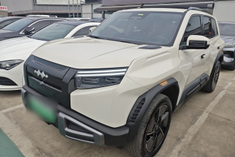 方程豹 钛3 2025款 501KM 四驱Ultra版