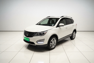 宝骏560 2015款 1.8L 手动精英型