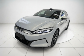 比亚迪 汉L 2025款 EV 四驱激光雷达旗舰型