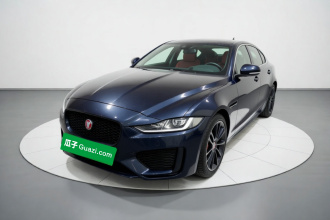 捷豹XEL 2024款 2.0T 250PS R-DYNAMIC S耀黑运动版