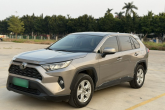 丰田 RAV4荣放 2022款 2.0L CVT两驱都市版