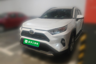 丰田 RAV4荣放 2021款 2.0L CVT四驱风尚PLUS版