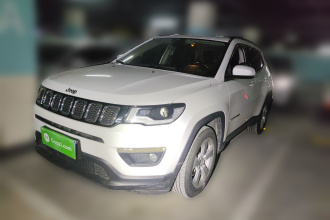 Jeep 指南者 2017款 200T 自动家享版