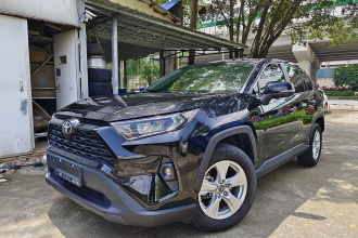 丰田 RAV4荣放 2023款 2.0L CVT两驱都市版