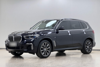 宝马X5 2022款 改款 xDrive 30Li 尊享型M运动套装