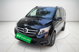 奔驰V级 2017款 V 260 L 尊贵加长版