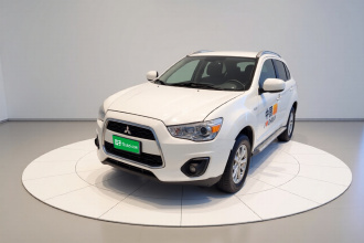 三菱 劲炫ASX 2013款 2.0L CVT两驱精英版