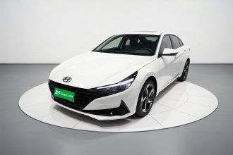 现代 伊兰特 2022款 1.5L CVT LUX尊贵版