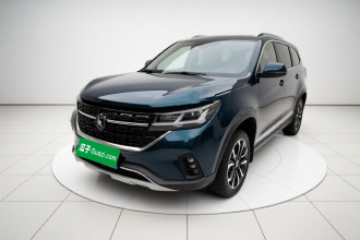 东风风行 风行T5 2022款 盛世款 1.5T 自动大客户专享版七座