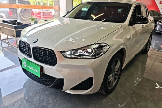 宝马X2 2023款 sDrive25i M运动曜夜版